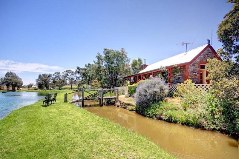 Stonewell Cottages & Vineyards Retreat Barossa Valley Exterior photo